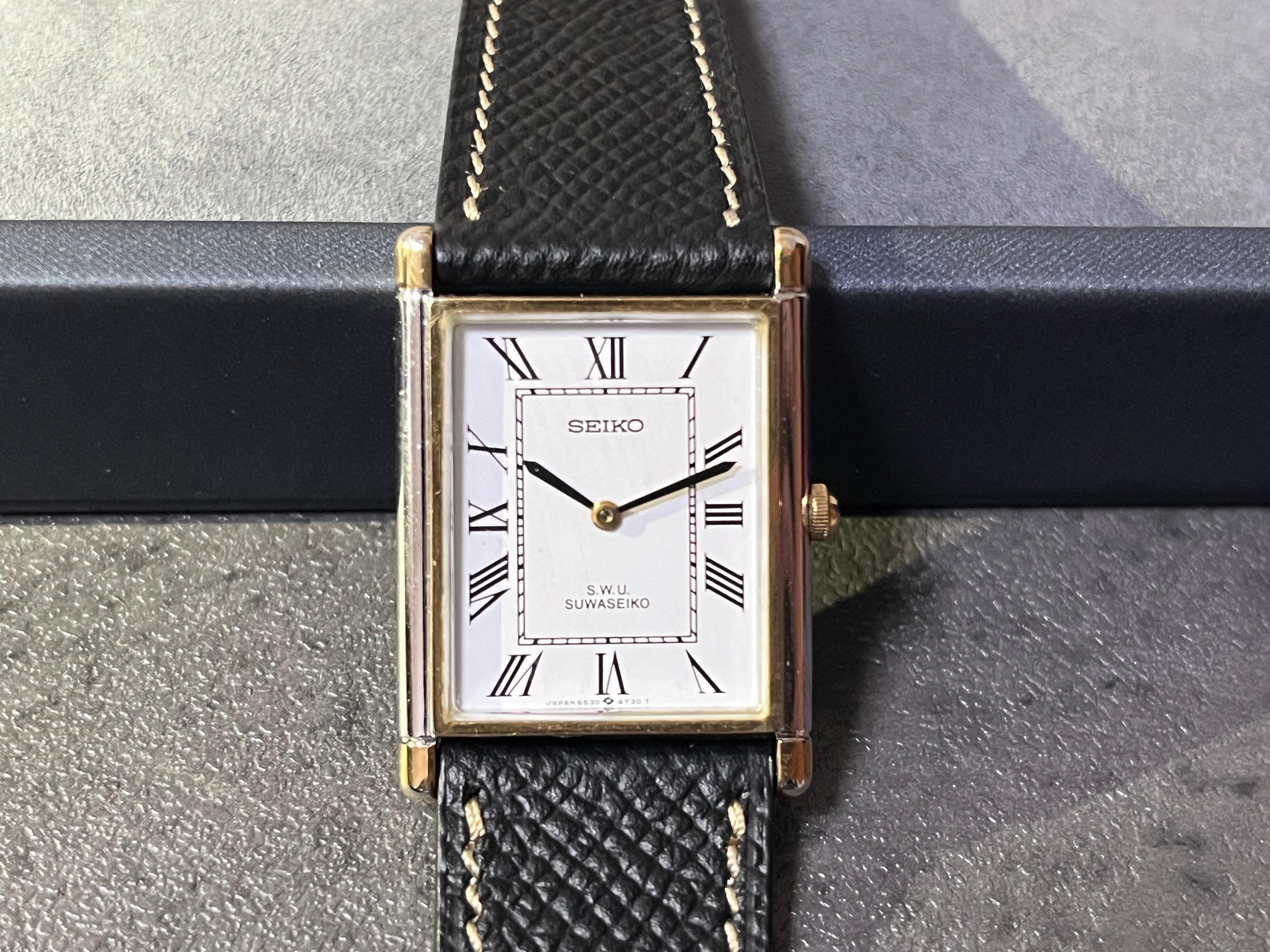 80s SEIKO TANK | DECO